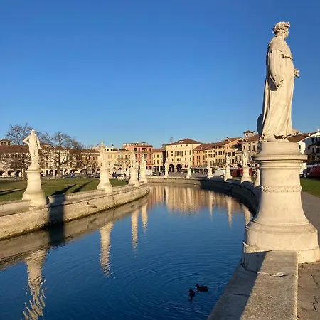 Petrarca Deluxe Lägenhet Padua